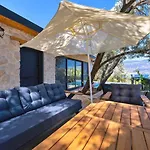 Villa Firnaz 1 Bedroom Seaview With Private Pool *