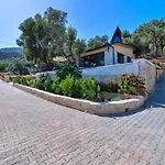Firnaz 1 Bedroom Seaview With Private Pool Kalkan