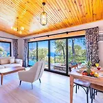 Firnaz 1 Bedroom Seaview With Private Pool Kalkan
